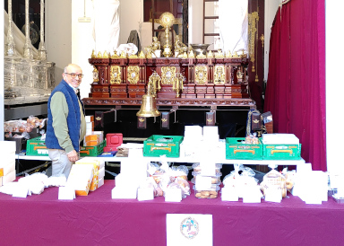 La Cofradía del Sagrado Descendimiento dona más de 700KG de alimentos a diversas instituciones benéf